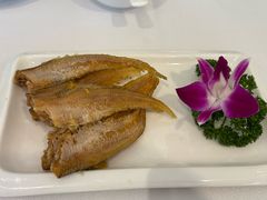 老上海烤子鱼-老人和饭店(淮海中路店)