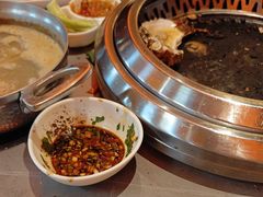 -黑金·寻焰自助百汇·烤肉·火锅(中街店)