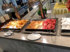 -南郊宾馆·风味自助餐厅·山东十六地市特色菜