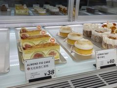 -MEEBO KAFEE米咖焙坊(虹桥路店)