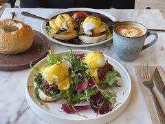 疯狂手撕牛肉班尼迪克蛋-The Rug Cafe(王府中环店)