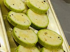 西葫芦-围炉肉舍•炭烤活鳗•丹东海鲜烤肉(步行街店)