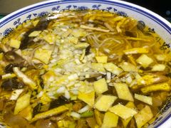 扶风臊子面-令氏家外家周秦食府(高新店)