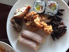 -荣誉国际酒店-云顶旋转餐厅