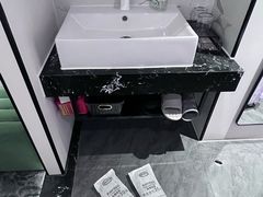 -成都ins星空塔酒店(春熙路天府广场店)