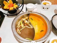 叻沙海鲜锅拼麻辣飘香锅-川越泰火锅(吉利大厦店)