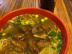 红焖牛肉面-春和面馆(常德路店)