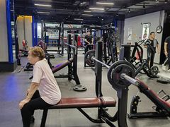 -一兆韦德健身(浦东万达会所)