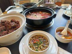 -黔蘑菇四季餐厅(观山湖店)