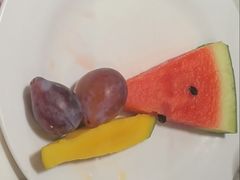 -金马门国际美食百汇(珞喻路店)