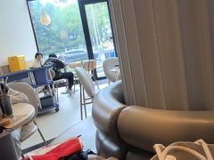 -必胜客(大坪英利店)