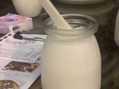 藏家酸奶-缘生态云南菜·野生菌庭院餐厅(华侨城店)