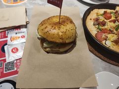 -必胜客(白石桥店)