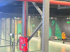 -极限PLAY运动娱乐新世界·团建派对潮玩休闲馆·室内蹦极高空游乐园