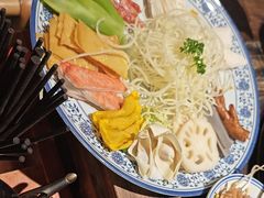 -周小明火锅(黑金冠社区店)