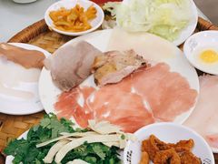 -桥香园云南过桥米线(金马碧鸡店)