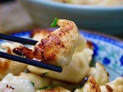 鲜肉煎饺-无名氏宵夜小摊(祝家三姐妹馄饨店)