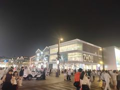 -杭州湖滨银泰in77