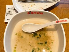 -南城香·饭香串香馄饨香(花园北路店)