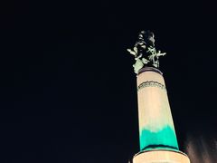 -人民防洪胜利纪念塔