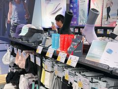 -迪卡侬(环球港店)
