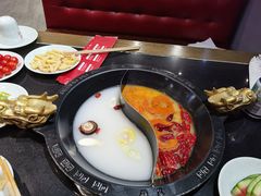 -重庆德庄火锅(体育中心店)