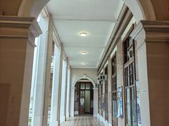 -香港大学