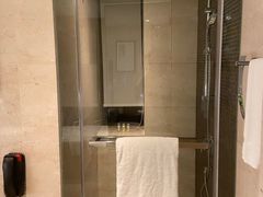 -上海龙之梦万丽酒店