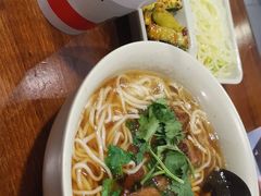 -李先生牛肉面大王(济南火车站候车室店)
