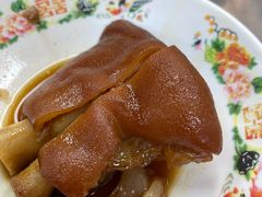 -明姨仔潮汕美食·碳炉猪脚·汕尾牛腩饭·起片鸡煲(起义路店)