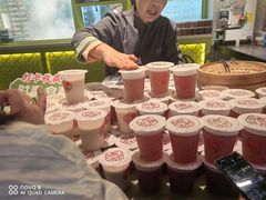 -瑞虹新天地月亮湾