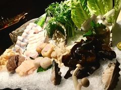 -余欢领鲜火锅(新街口店)