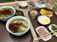 -京穆兰兰州牛肉面·清真(中川机场店)