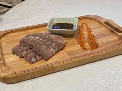 香辣酱牛肉-卫鼎轩·家宴(水上公园店)