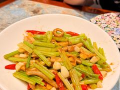 -哈啾嗨·新概念蒙餐(红星新城店)