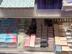 -唯品会(北京国瑞城店)
