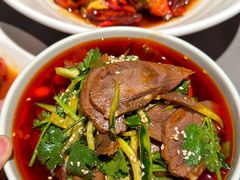 -龙巢盱眙龙虾·牛蛙·烧烤宵夜(八卦岭店)