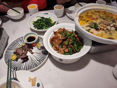 -小菜园新徽菜(南京秦淮龙蟠汇店)