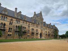 -牛津大学