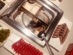 -海底捞火锅鲜切牛肉主题店(长寿路店)