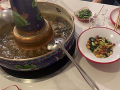 -毛辣果·贵州红酸汤牛肉火锅(西单店)