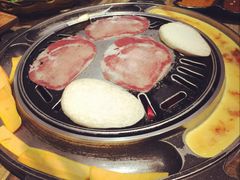-哈哈碳都·牛肋条无限自助烤肉(台江万达店)
