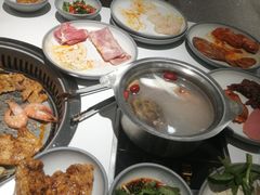 -欢乐牧场·海鲜烧烤涮自助餐(蚌山万达店)