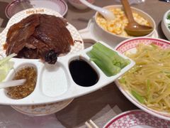 -满园烤鸭·春饼(太原街万达店)