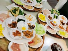 -桥香园云南过桥米线(金马碧鸡店)