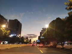 -小鱼小牛·鱼牛干锅·脆鱼火锅(世欧广场店)