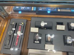 -品真阁华夏典当行(四通桥店)