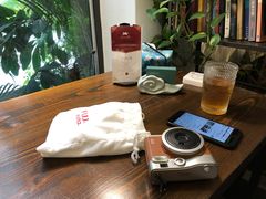 -默迹咖啡馆