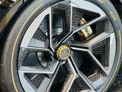 -莲花跑车(国贸商城店)