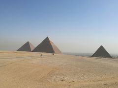 -吉萨金字塔群